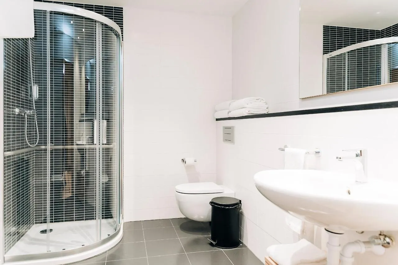 Aparthotel Salburua Витория 0*,