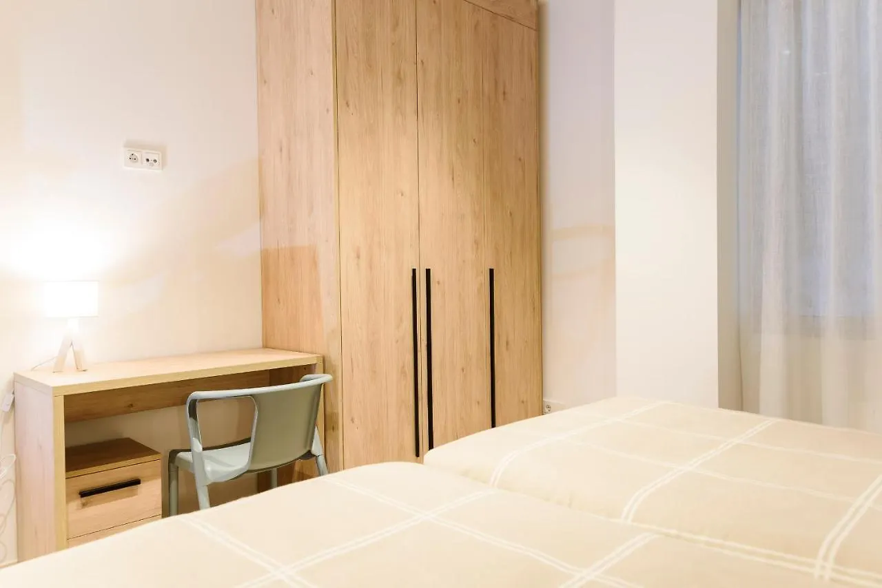 Aparthotel Salburua Витория Испания